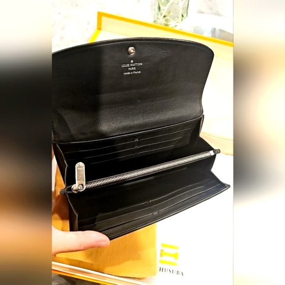 Nwt Louis Vuitton Noir Leather Clutch - Picture 1 of 3